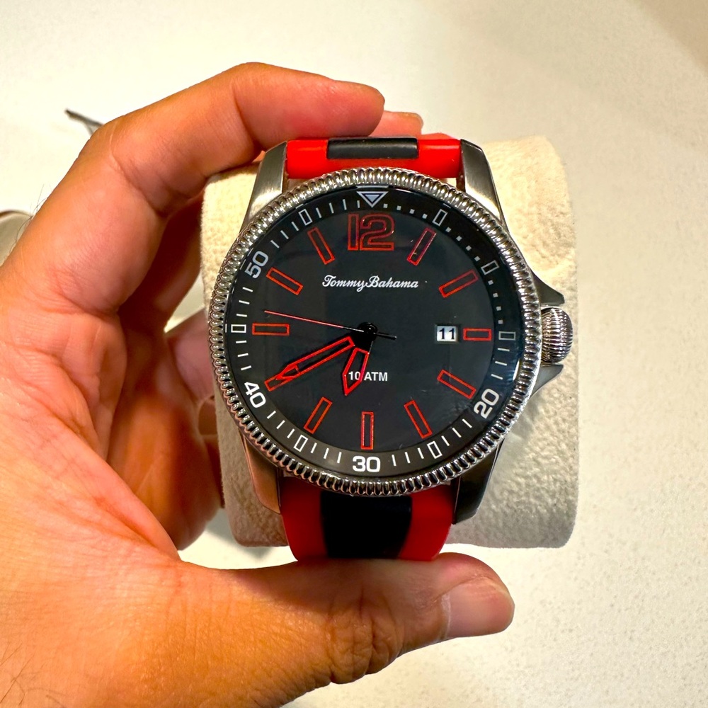 Tommy Bahamas Men’s stylish watch